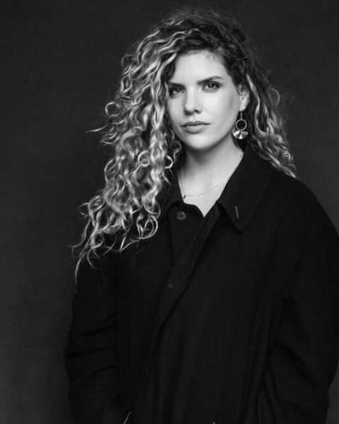 Wie is de partner van presentatrice Rachel Rosier