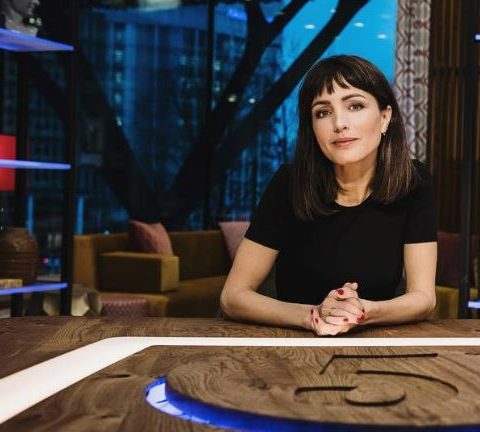 Wie is de partner van presentatrice Daphne Bunskoek