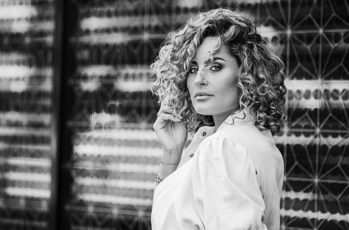 De vriend van comédienne Iris Rulkens