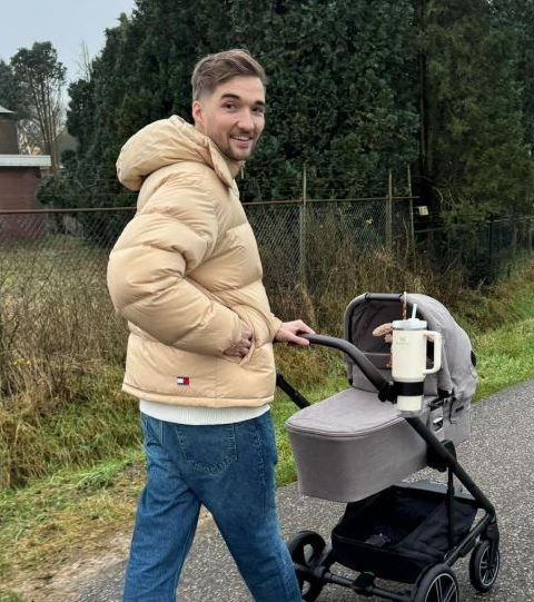 Waar woont vlogger Gio Latooy