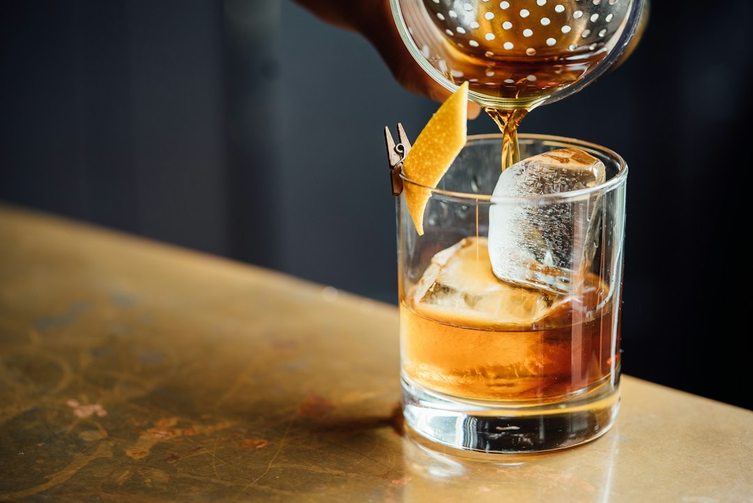 De thuiscocktail die wél lukt: vijf fouten waardoor een simpel recept tegenvalt